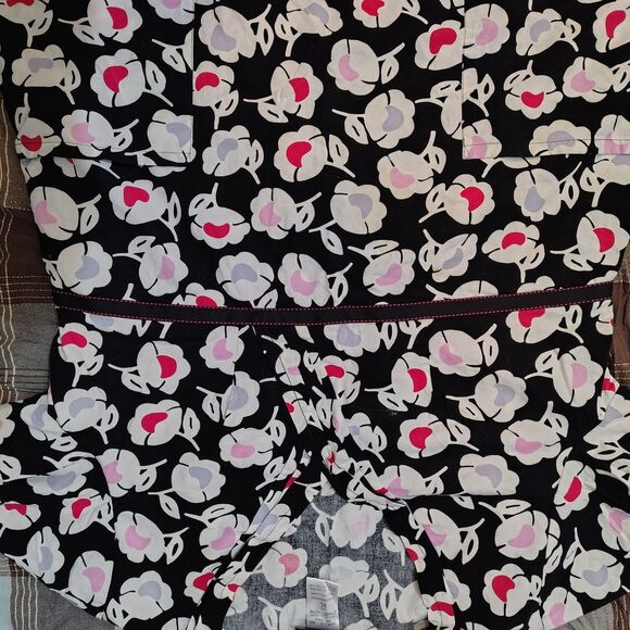 Cherokee Womens Scrub Top Size XL RN#93643 White Cherry floral Black Pink - Picture 2 of 8